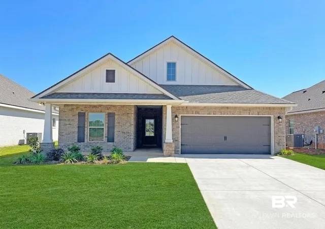 Photo 1 of Sale Pending at 11307 Kingsland Dr, Daphne, AL 36526 | MLS# 387244 | Listing updated on 2026-09-01