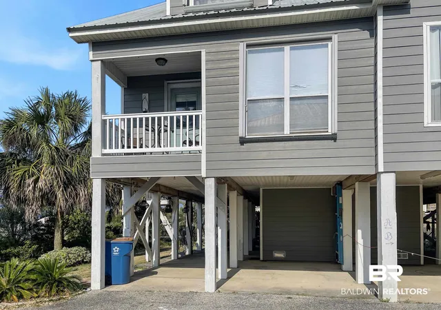 Photo 2 of Single family home for sale at 1469 W Lagoon Ave, Gulf Shores, AL 36542 | MLS# 395868 | Listing updated on 2026-08-18