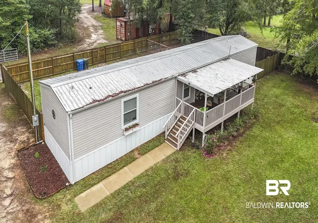 3rd image of 26925 Lamb Ln, Robertsdale, AL 36567 | MLS# 370706