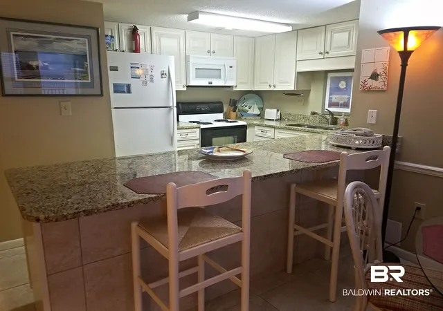 Photo 4 of Townhouse for sale at 427 E Beach Boulevard #366, Gulf Shores, AL 36542 | MLS# 409789 | Listing updated on 2026-09-12