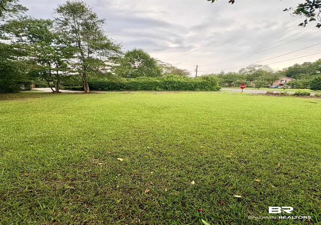14th image of 1423 Douglas Ave, Brewton, AL 36426 | MLS# 398774