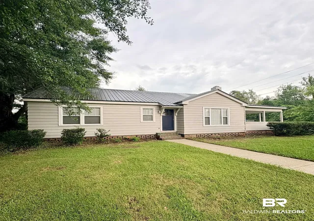 1st image of 1423 Douglas Ave, Brewton, AL 36426 | MLS# 398774