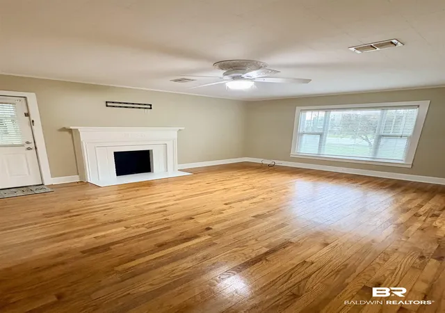 2nd image of 1423 Douglas Ave, Brewton, AL 36426 | MLS# 398774