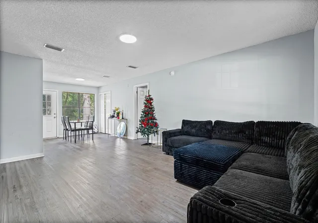Photo 2 of Single family home for sale at 1469 Mamie Dr, Mobile, AL 36618 | MLS# 408488 | Listing updated on 2026-08-14