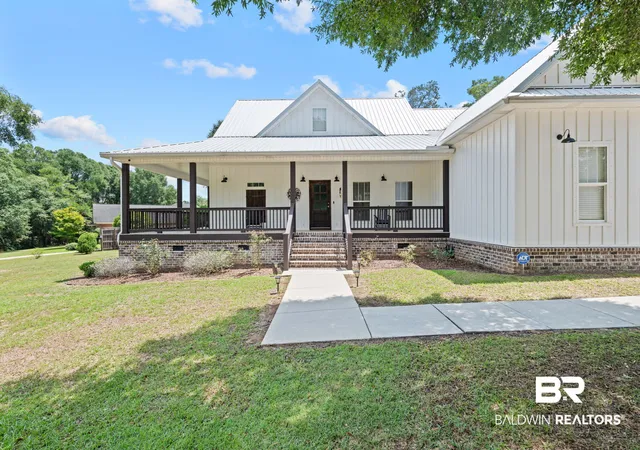 Photo 1 of Sale Pending at 8100 Oak Hill Dr, Semmes, AL 36575 | MLS# 409186 | Listing updated on 2026-08-28