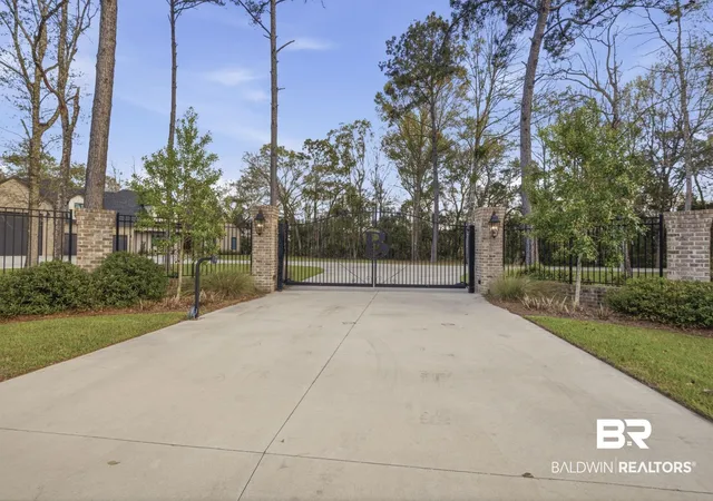 Photo 3 of Single family home for sale at 9501 Ben Hamilton Rd, Theodore, AL 36582 | MLS# 394231 | Listing updated on 2026-07-30