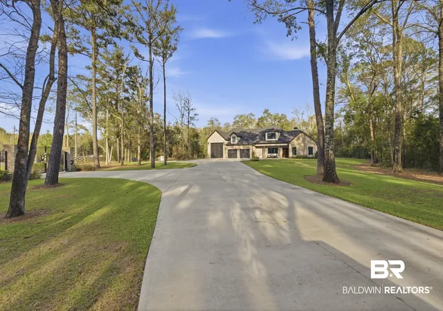 Photo 4 of Single family home for sale at 9501 Ben Hamilton Rd, Theodore, AL 36582 | MLS# 394231 | Listing updated on 2026-07-30