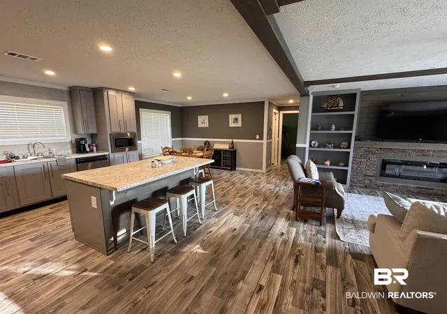 Photo 3 of Manufactured home for sale at 7648 Bay Shore Dr, Elberta, AL 36530 | MLS# 382671 | Listing updated on 2026-07-24