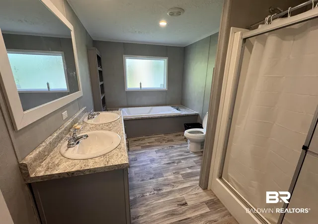 Photo 3 of Manufactured home for sale at 7648 Bay Shore Dr, Elberta, AL 36530 | MLS# 382671 | Listing updated on 2026-07-24