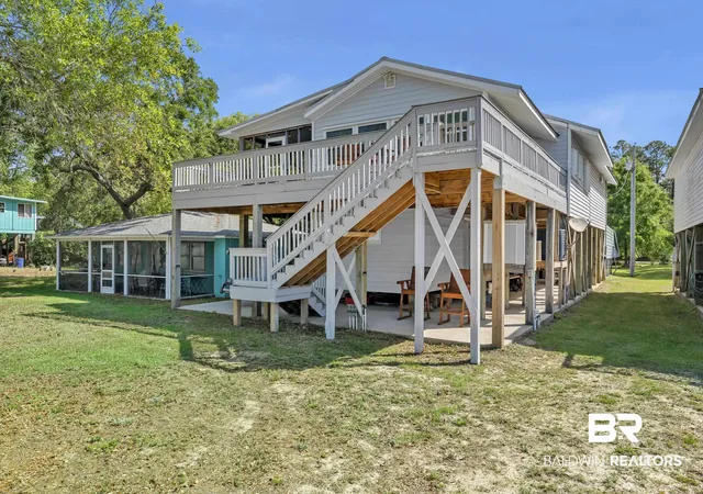 Photo 4 of Single family home for sale at 9237 Shore Dr, Foley, AL 36535 | MLS# 395296 | Listing updated on 2026-09-03