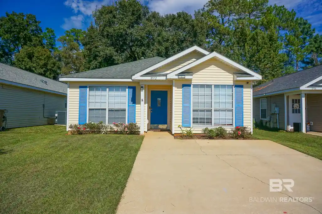 Single family home for sale at 8912 Fall Ct, Mobile, AL 36695 | MLS# 412415