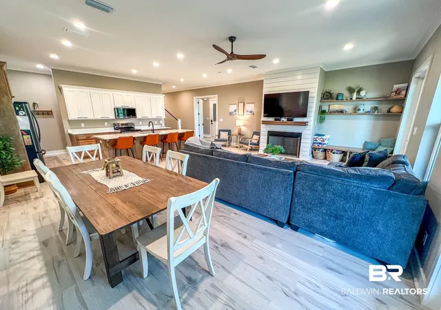 Photo 3 of Single family home for sale at 613 Hernando Pl, Dauphin Island, AL 36528 | MLS# 387683 | Listing updated on 2026-08-11