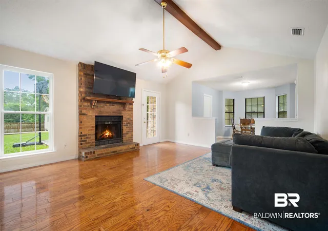 3rd image of 6421 Saint Thomas Ct, Mobile, AL 36618 | MLS# 395948