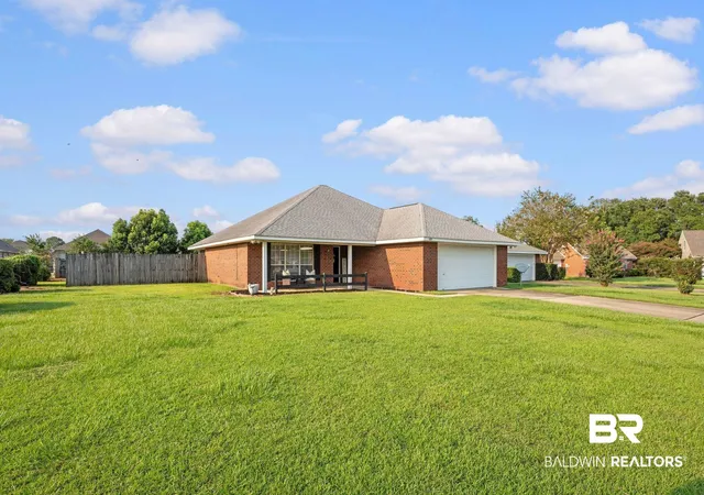 Photo 3 of Sale Pending at 16781 Heartland Cir, Robertsdale, AL 36567 | MLS# 400095 | Listing updated on 2026-08-21