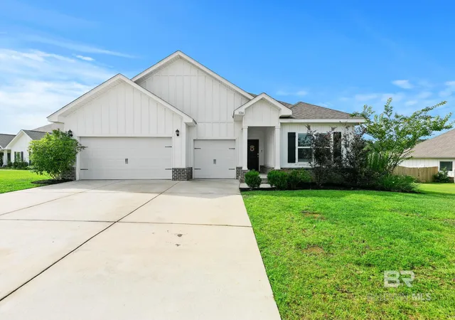 Homes for sale in Spanish Fort, AL | 31266 Montalto Court, Spanish Fort, AL 36527 | MLS# 397489