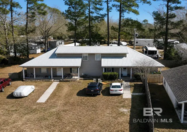 Homes for sale in Elberta, AL | 23888 Us Hwy 98, Elberta, AL 36530 | MLS# 391143