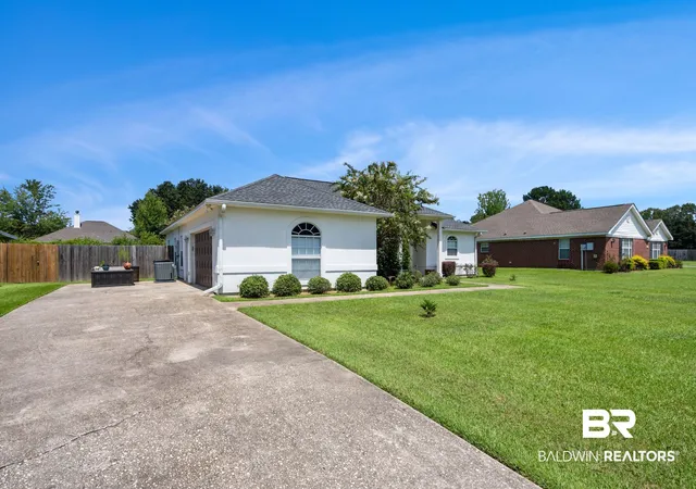 2nd image of 219 Driftwood Ave, Fairhope, AL 36532 | MLS# 409094