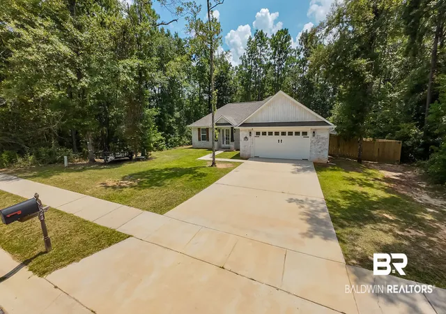 Photo 1 of Single family home for sale at 1824 Mary Jane Dr, Bay Minette, AL 36507 | MLS# 406687 | Listing updated on 2026-09-14