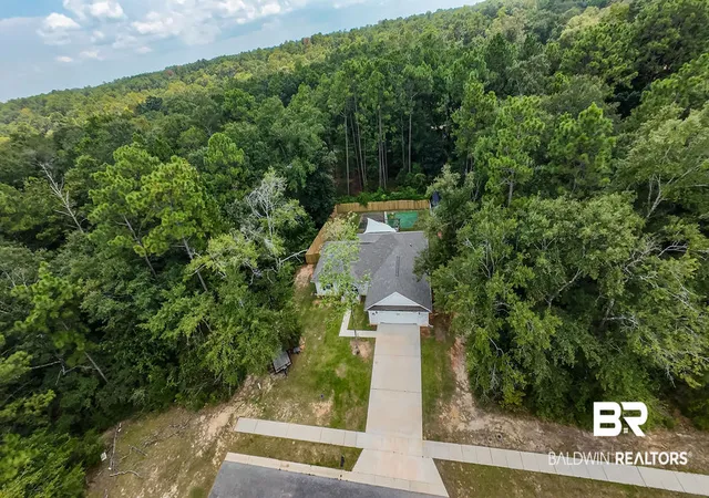 Photo 3 of Single family home for sale at 1824 Mary Jane Dr, Bay Minette, AL 36507 | MLS# 406687 | Listing updated on 2026-09-14