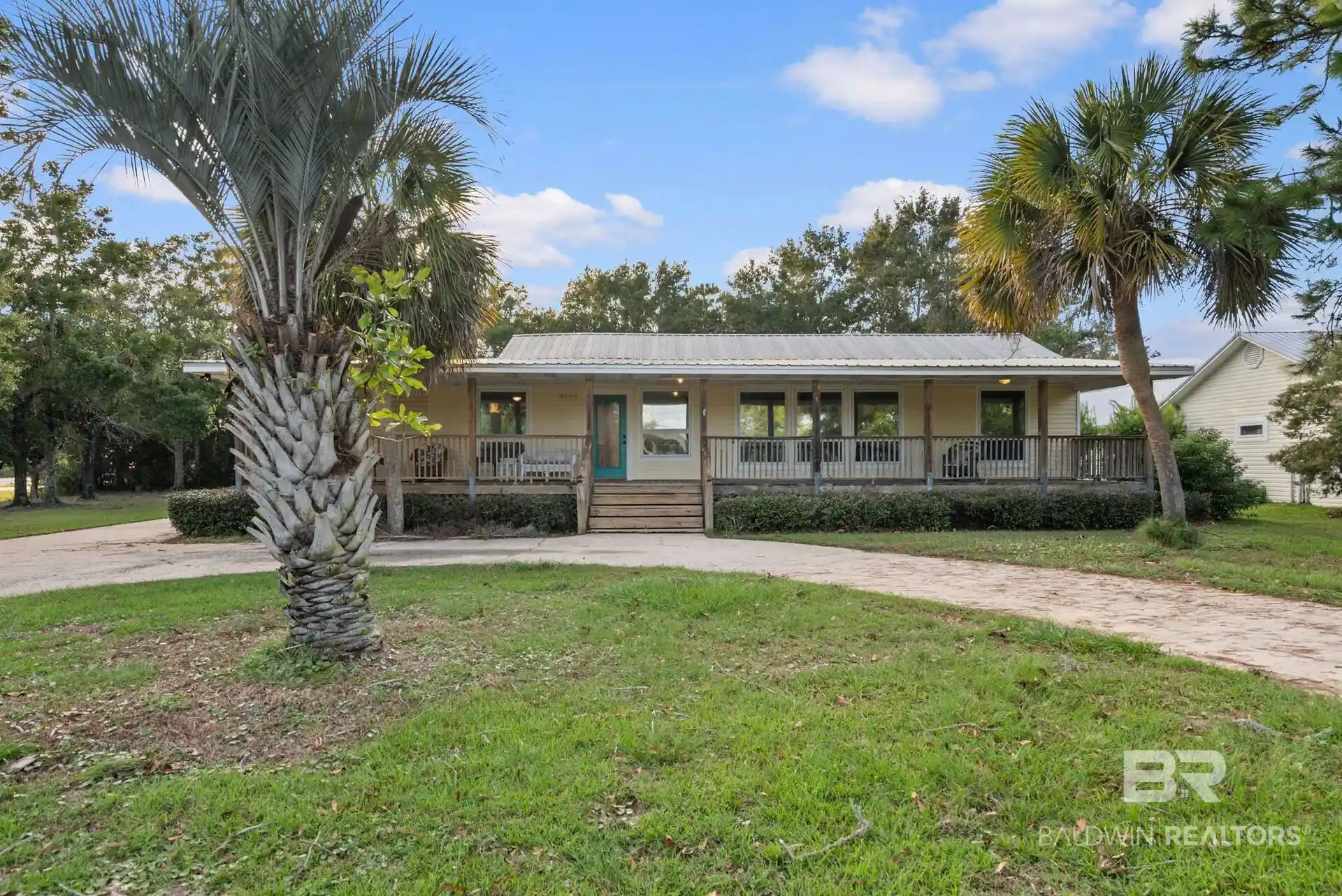 Photo 1 of Single family home for sale at 4701 Bay Cir, Orange Beach, AL 36561 | MLS# 412204 | Listing updated on 2026-10-19