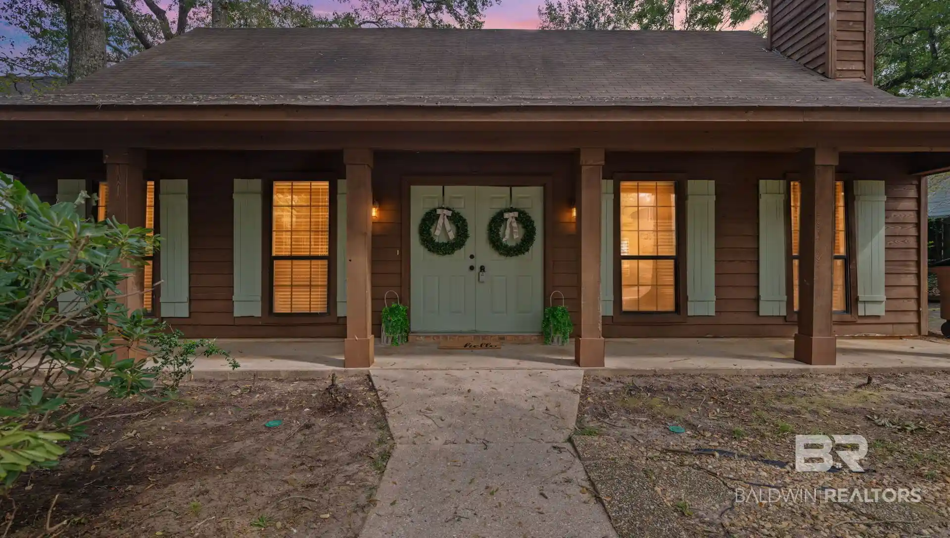 Photo 1 of Sale Pending at 445 Brindlewood Dr, Mobile, AL 36608 | MLS# 412288 | Listing updated on 2026-10-24
