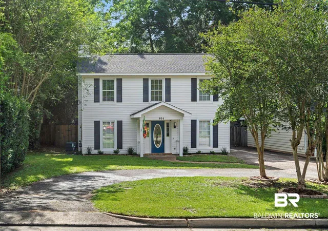 Photo 1 of Sale Pending at 804 Henckley Ave, Mobile, AL 36609 | MLS# 397386 | Listing updated on 2026-09-01