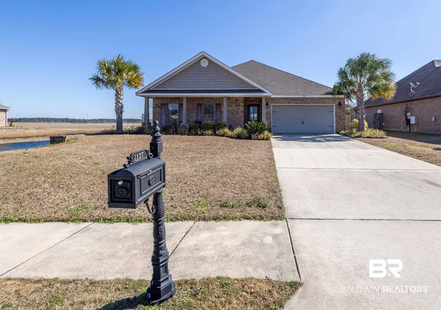 Photo 3 of Single family home for sale at 7127 E Rocky Rd, Gulf Shores, AL 36542 | MLS# 391398 | Listing updated on 2026-07-24