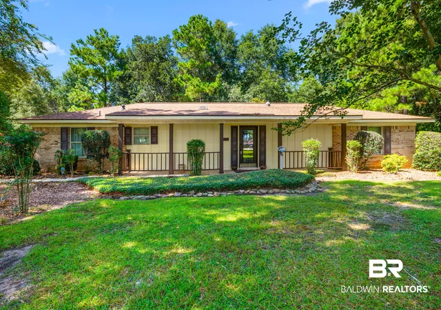 Photo 1 of Single family home for sale at 9657 Twin Beech Rd, Fairhope, AL 36532 | MLS# 406851 | Listing updated on 2026-09-03