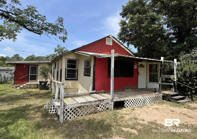 Photo 1 of Single family home for sale at 38621 Brown Rd, Bay Minette, AL 36507 | MLS# 399964 | Listing updated on 2026-09-18