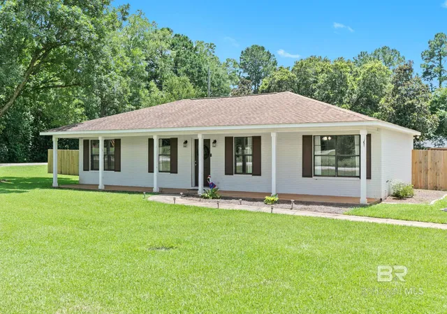Homes for sale in Silverhill, AL | 15480 South Boulevard, Silverhill, AL 36576 | MLS# 398422