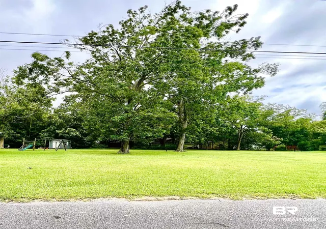 Photo 2 of Land for sale at 401 W 4th Avenue, Foley, AL 36535 | MLS# 399798 | Listing updated on 2026-07-24