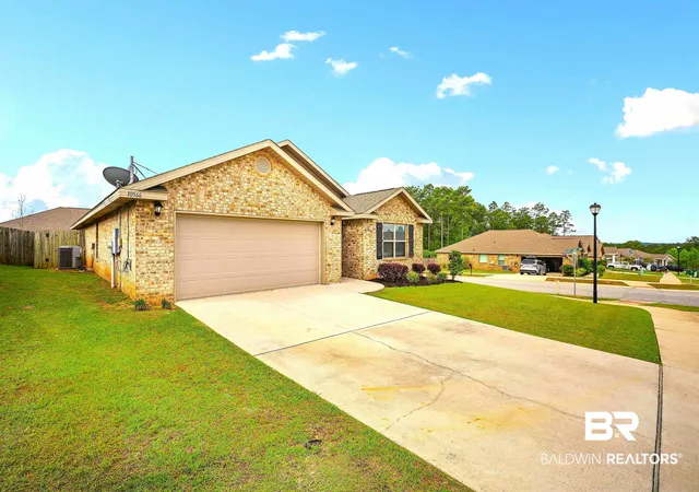 Photo 2 of Sale Pending at 10566 Brodick Loop, Spanish Fort, AL 36527 | MLS# 394824 | Listing updated on 2026-09-09