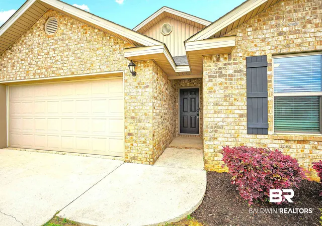 Photo 3 of Sale Pending at 10566 Brodick Loop, Spanish Fort, AL 36527 | MLS# 394824 | Listing updated on 2026-09-09