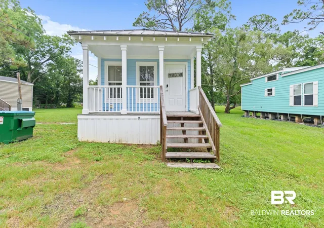 2nd image of 9433 Gulf Beach Hwy, Pensacola, FL 32507 | MLS# 398359