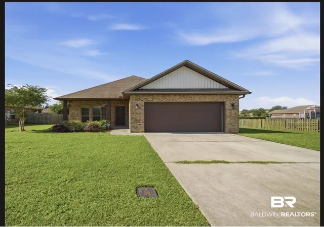 Photo 1 of Single family home for sale at 9368 Mcqueen Dr, Fairhope, AL 36532 | MLS# 397105 | Listing updated on 2026-09-09