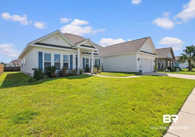 Photo 2 of Single family home for sale at 8523 Bronze Lane, Foley, AL 36535 | MLS# 409724 | Listing updated on 2026-08-27