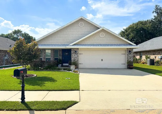 Homes for sale in Foley, AL | 297 Wyatt Court, Foley, AL 36535 | MLS# 385961