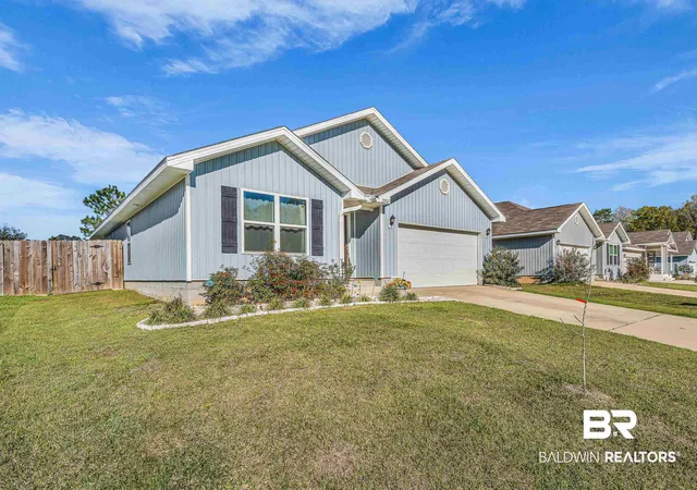Photo 3 of Single family home for sale at 13927 Shea Cir, Foley, AL 36535 | MLS# 393716 | Listing updated on 2026-10-14