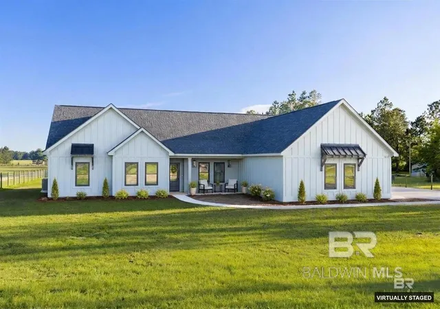 Homes for sale in Elberta, AL | 28310 Comstock Road, Elberta, AL 36530 | MLS# 392987