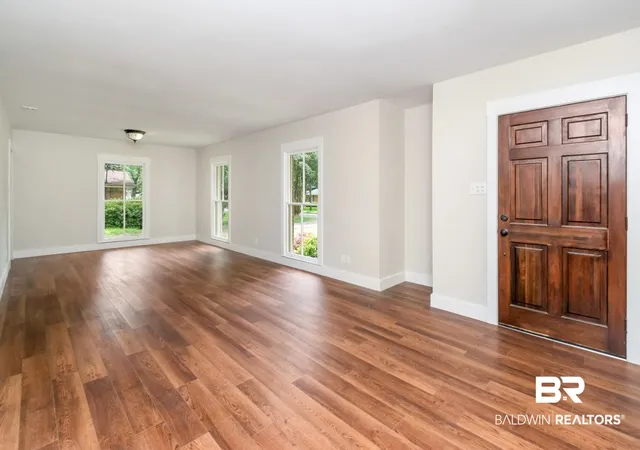 Photo 3 of Single family home for sale at 4408 Winding Way, Mobile, AL 36693 | MLS# 398322 | Listing updated on 2026-08-02