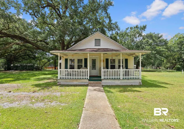 1st image of 615 W Section Ave, Foley, AL 36535 | MLS# 399683