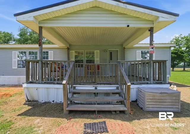 Photo 4 of Sale Pending at 926 Tumbling Ln, Atmore, AL 36502 | MLS# 396853 | Listing updated on 2026-08-27