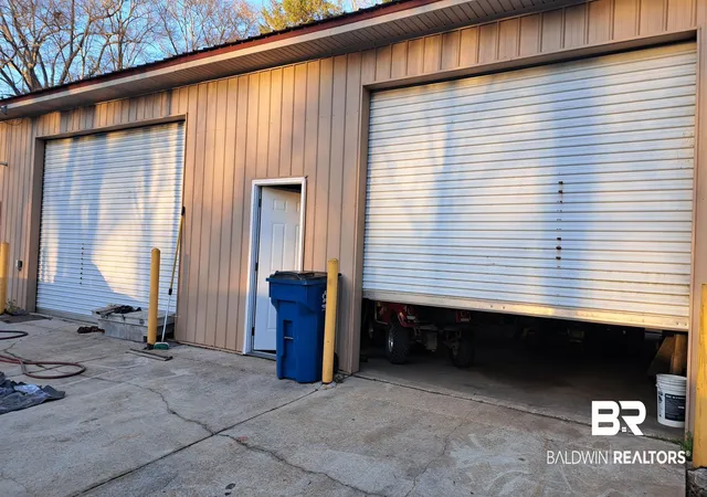 4th image of 11326 US Hwy 31, Evergreen, AL 36401 | MLS# 390999