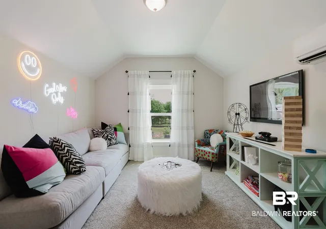 Photo 4 of Single family home for sale at 384 Dover St, Fairhope, AL 36532 | MLS# 399843 | Listing updated on 2026-09-09