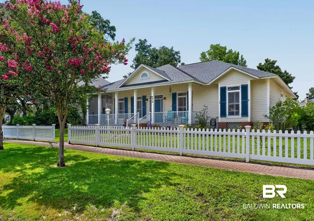 Photo 3 of Single family home for sale at 4010 Azure Way, Pensacola, FL 32507 | MLS# 399693 | Listing updated on 2026-10-05