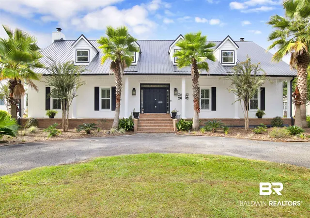 Photo 2 of Sale Pending at 509 Wedgewood Dr, Gulf Shores, AL 36542 | MLS# 387720 | Listing updated on 2026-09-15