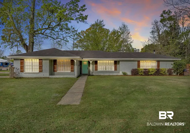 Photo 1 of Single family home for sale at 21897 Broad St, Silverhill, AL 36576 | MLS# 393249 | Listing updated on 2026-08-02