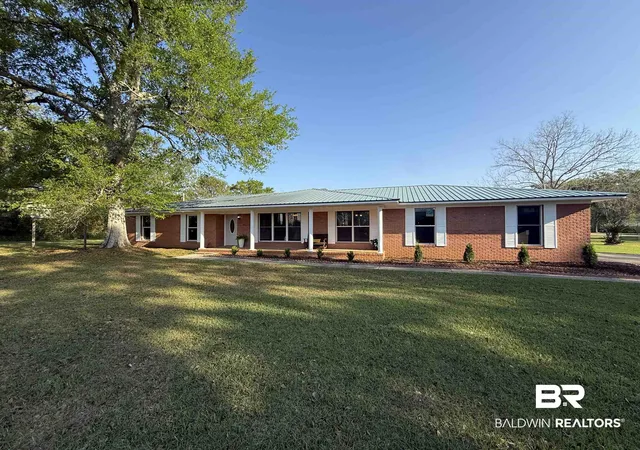 Photo 1 of Single family home for sale at 10045 Longview Dr, Foley, AL 36535 | MLS# 392747 | Listing updated on 2026-09-04