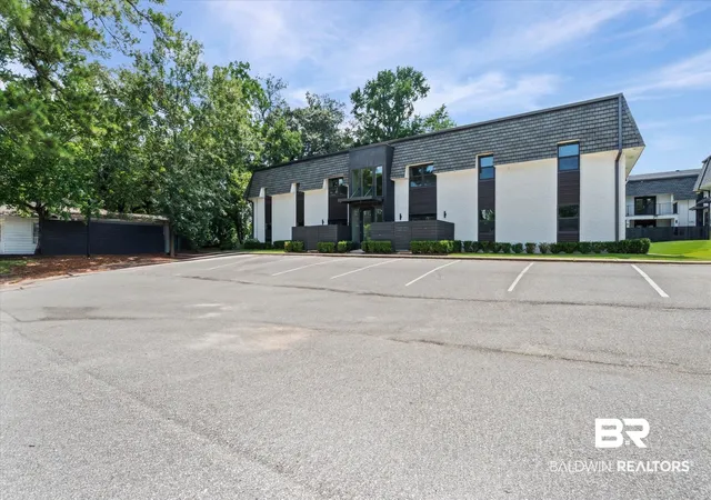 18th image of 3655 Old Shell Rd #712, Mobile, AL 36608 | MLS# 384329
