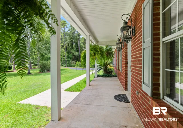 Photo 3 of Single family home for sale at 4918 Ml House Rd, Gulf Shores, AL 36542 | MLS# 406821 | Listing updated on 2026-09-01